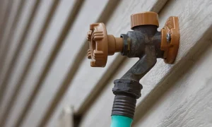 repair exterior faucet